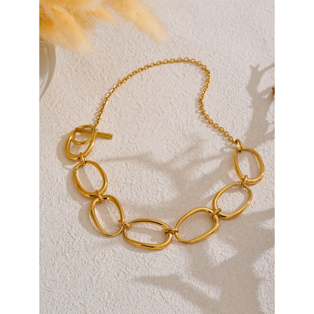 Colar feito à mão banhado a ouro