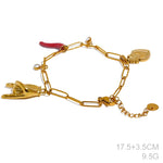 Colar com pingente em forma de coração